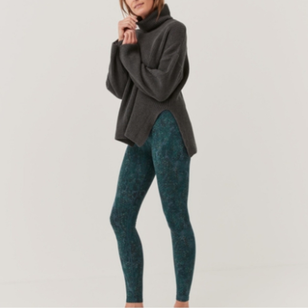 Pact, Women’s Ore Snake Long Go-To Leggings Size Medium NIB